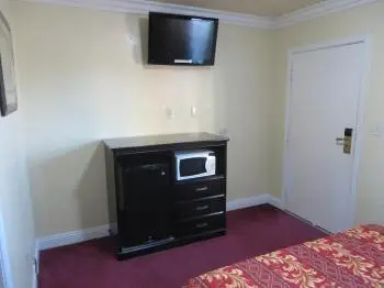 New Bay Motel 10